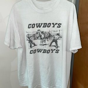 Brandy Melville t-shirt